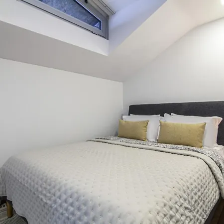 Duplex Terrace Earthquake-resistant *
